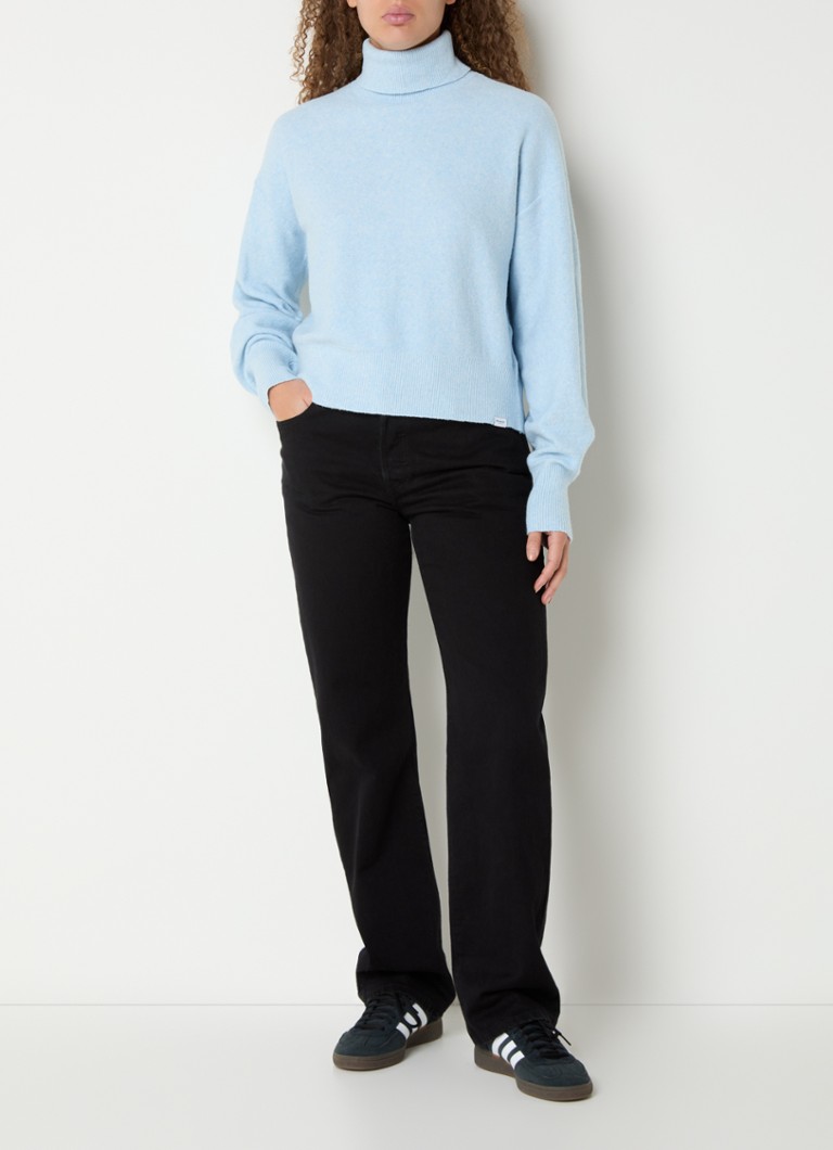 Penn & Ink Fine knitted sweater with balloon sleeves and turtleneck