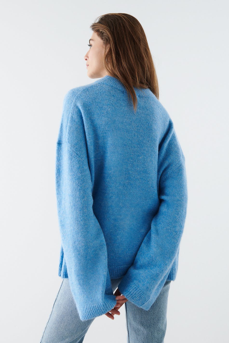 Tindra knitted sweater