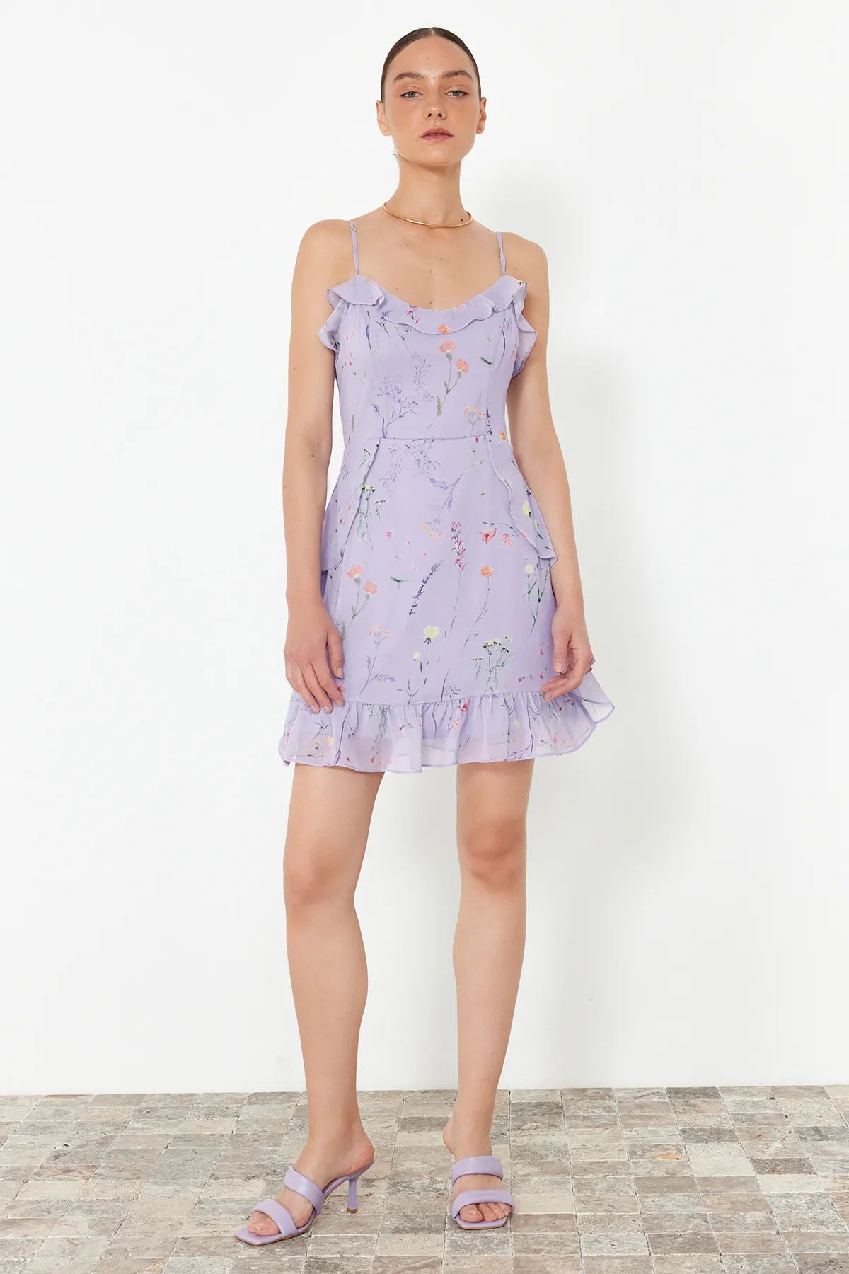 Trendyol Collection  Lila gewebtes Minikleid TWOSS20EL1267