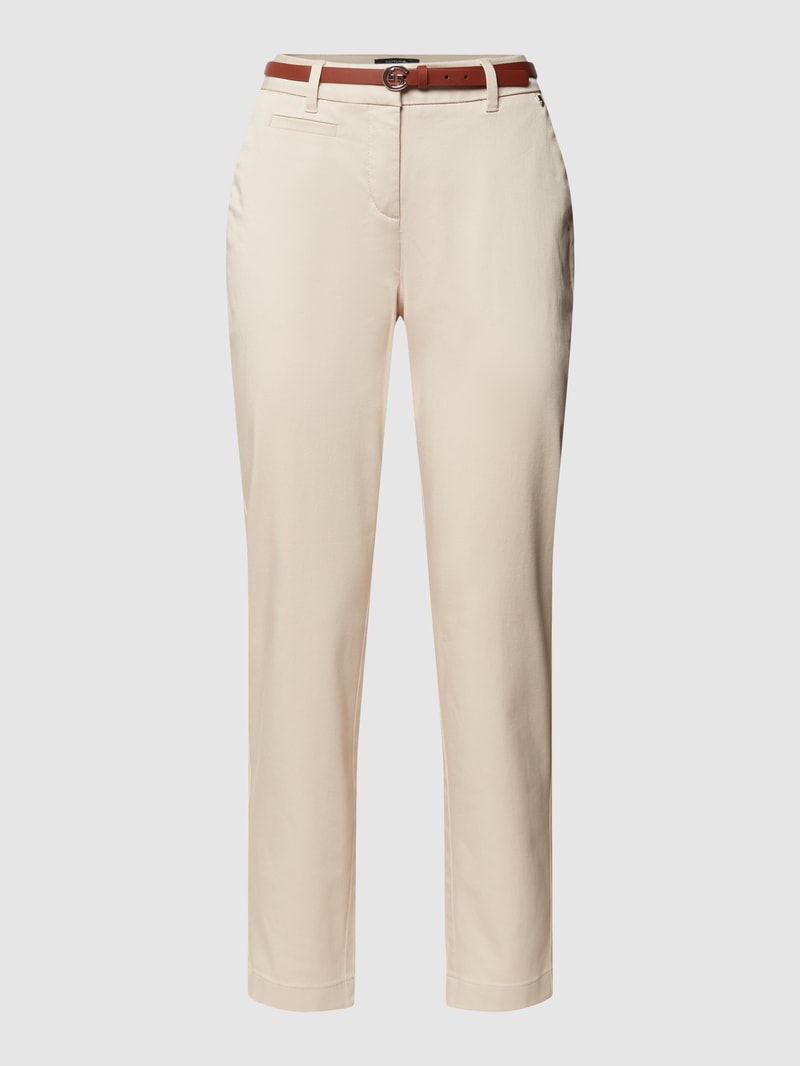Chino mit Gürtel in beige