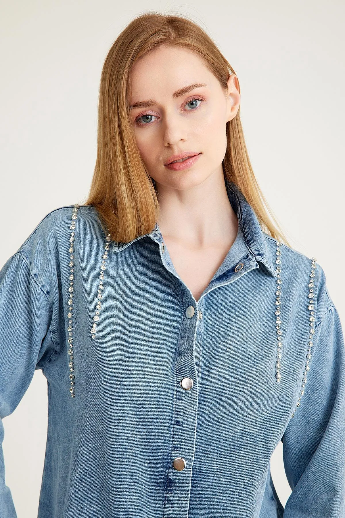 Olcay  Set aus Tunika und Hose aus Denim mit Steindetail - BLAU 9227-YTK