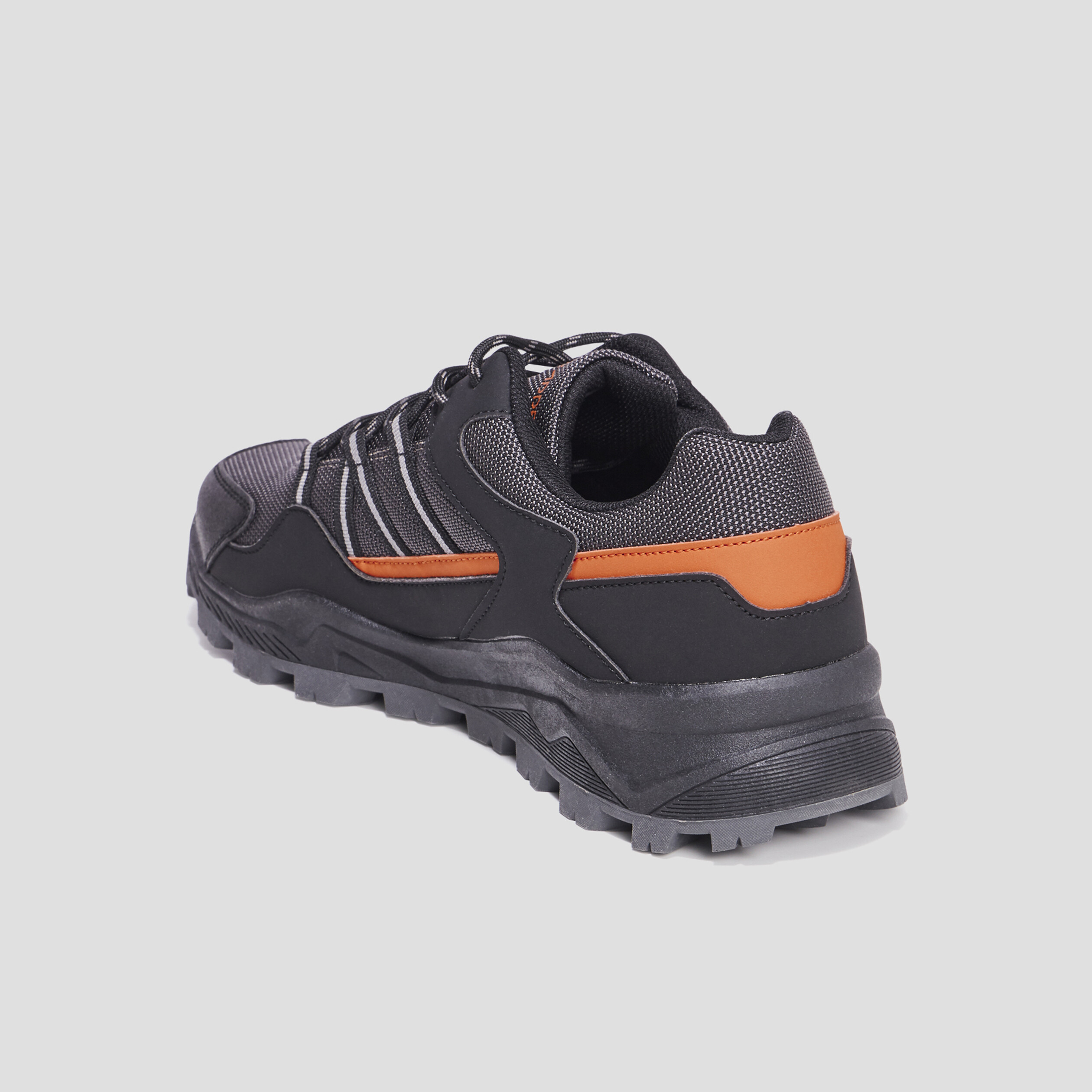 Baskets running Trappeur Ramon noir homme | La Halle