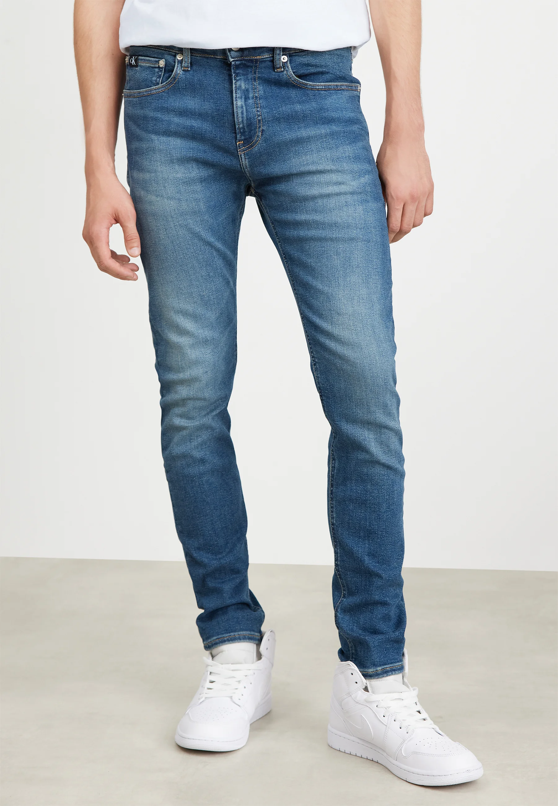 Vaqueros ajustados de Calvin Klein Jeans