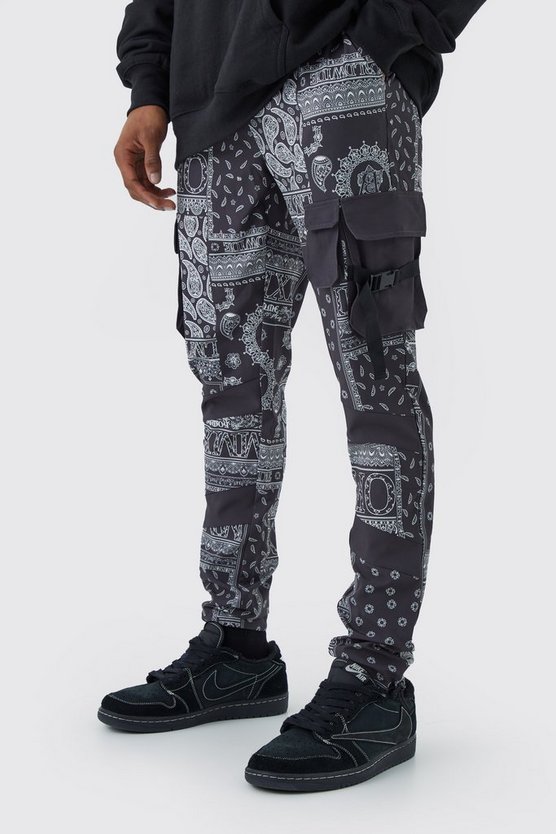 Skinny Cargo-Hose mit Bandana-Print