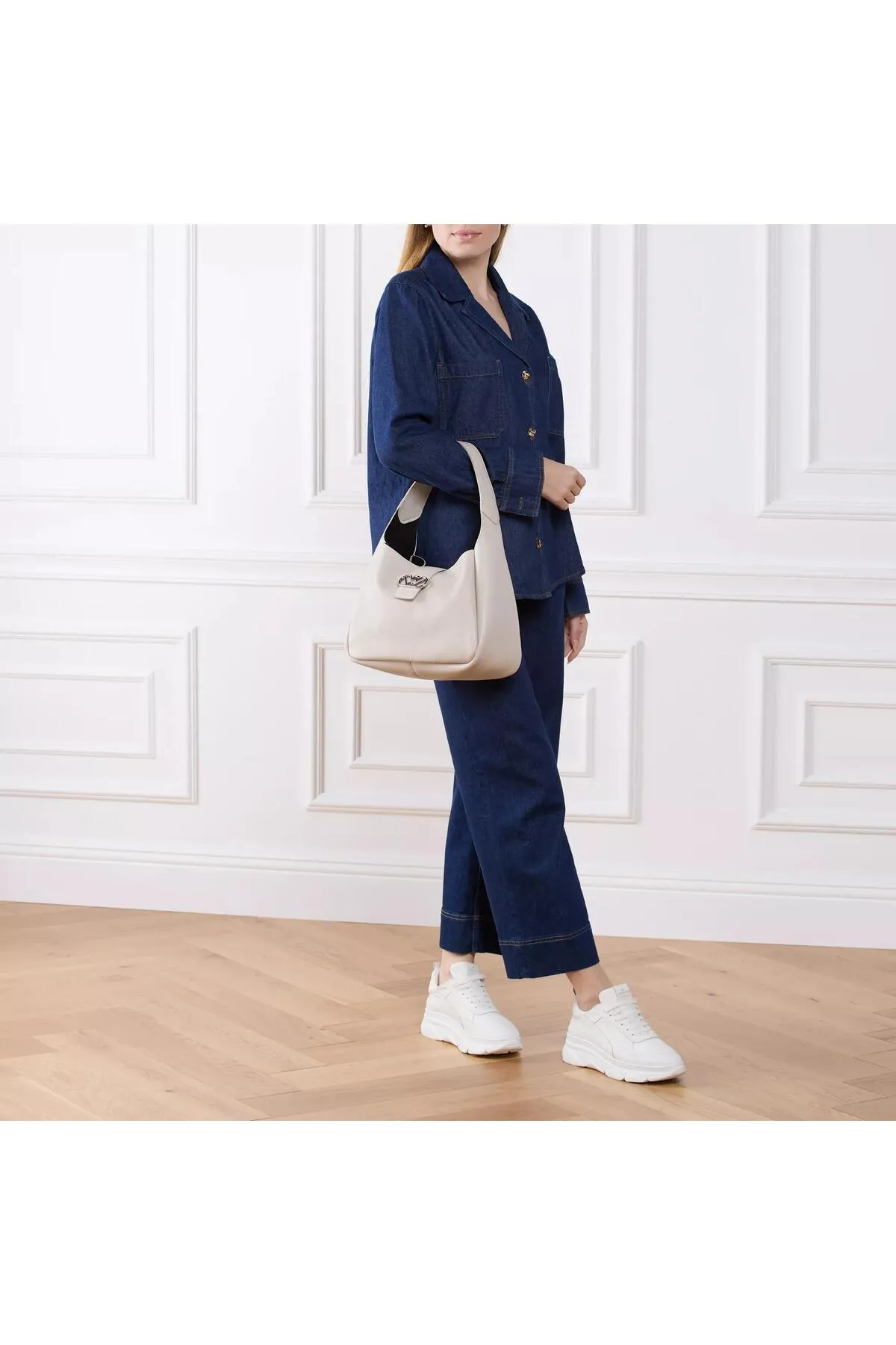 Emporio Armani  Hobo M Micro Cervo Sand