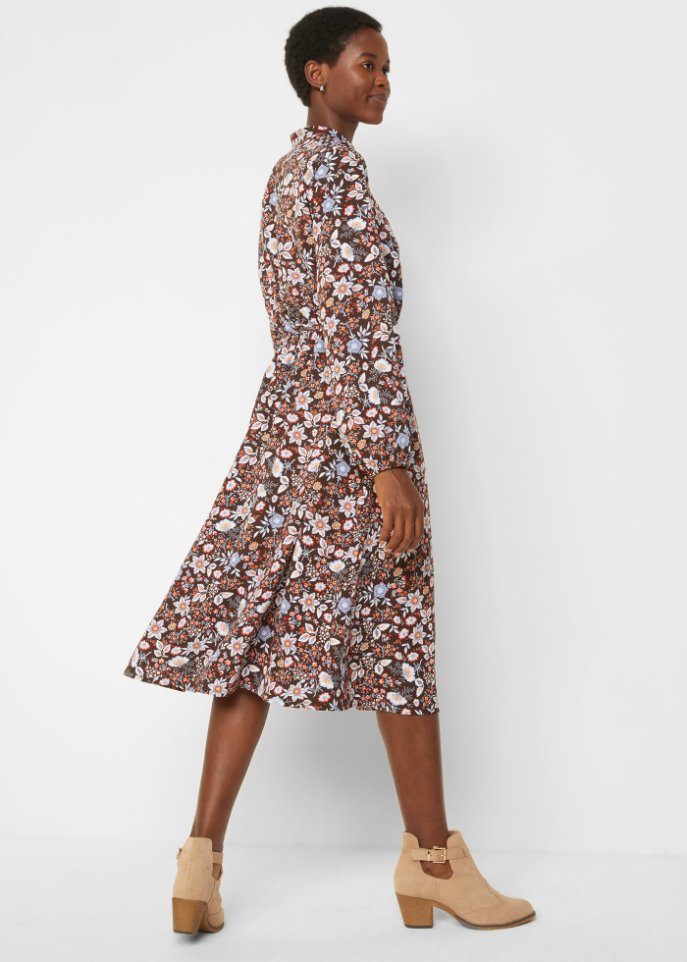 Midi-Kleid mit Taschen und Bindegürtel