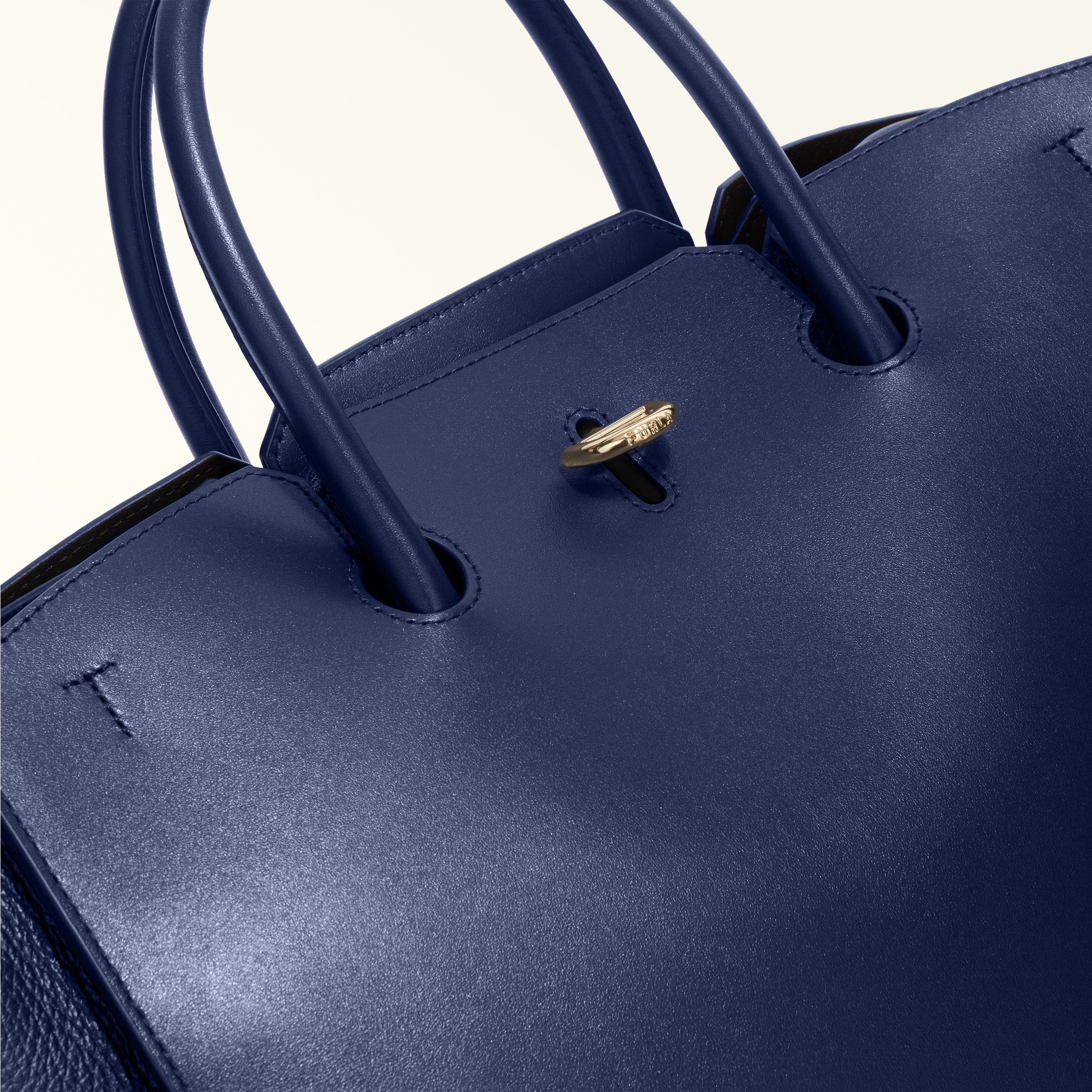 Furla Genesis