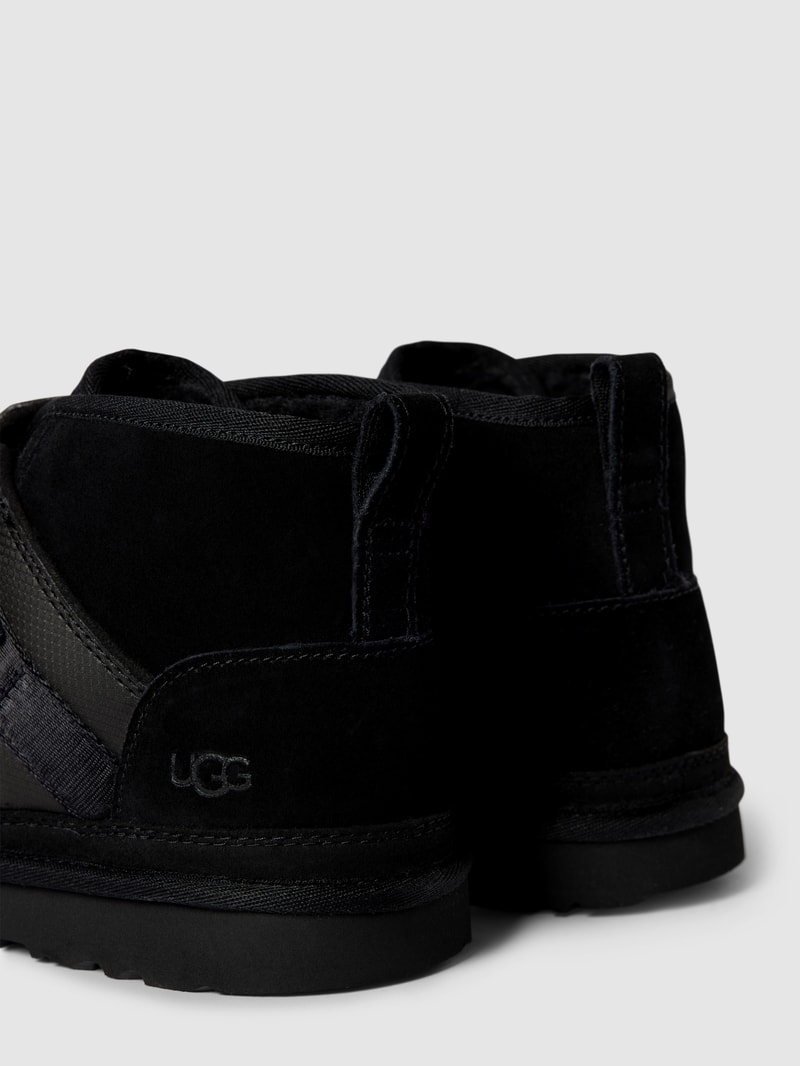 Schnürboots mit Label-Details Modell 'NEUMEL' in schwarz