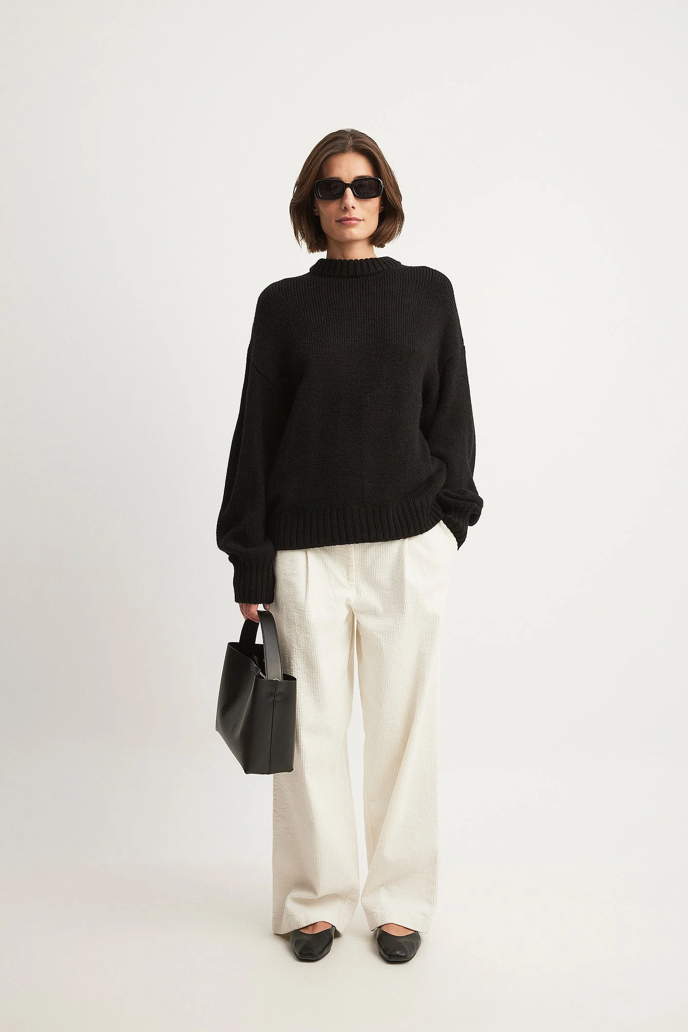 Rundhalsausschnitt Strickpullover