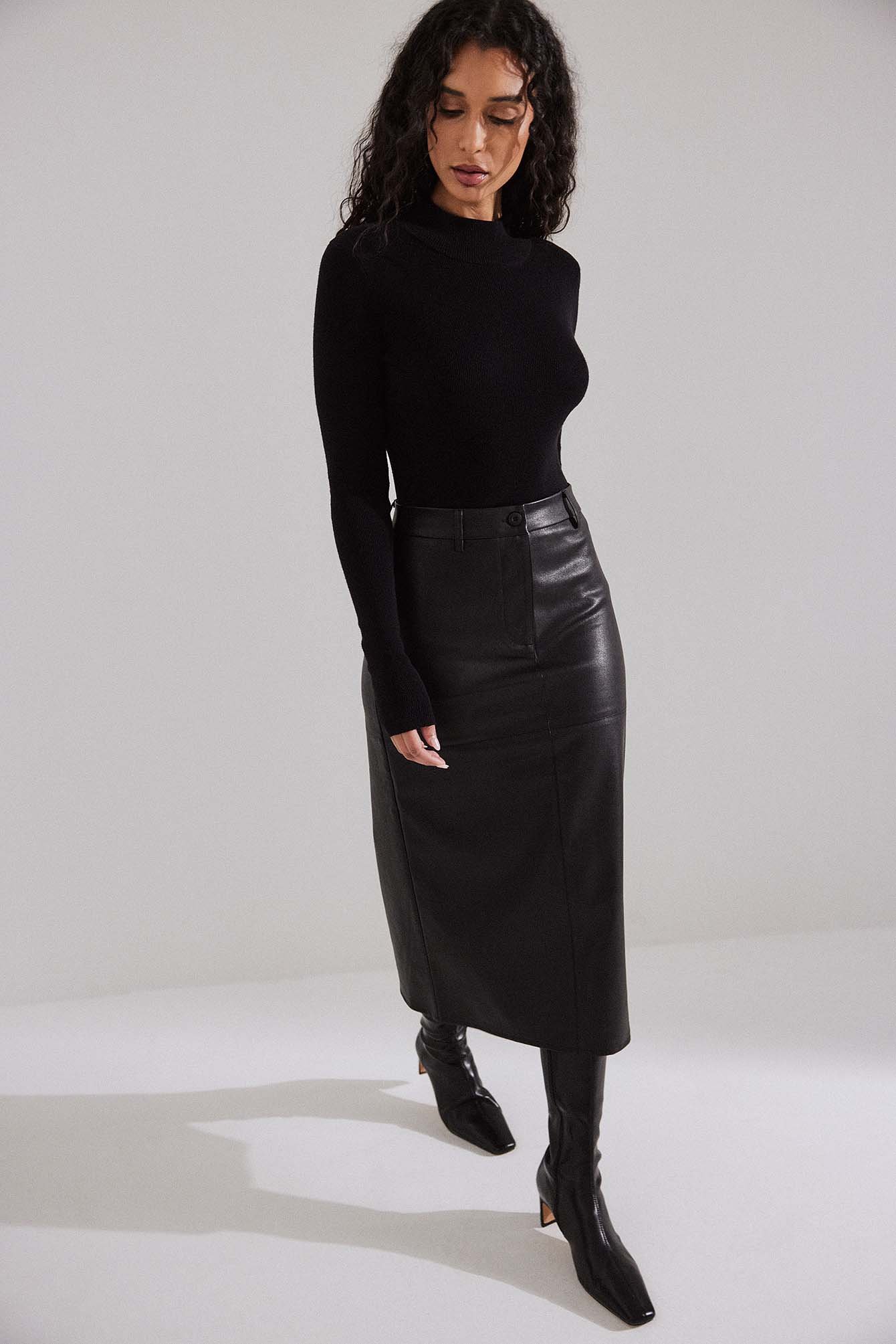 PU-Rock mit hoher Taille
