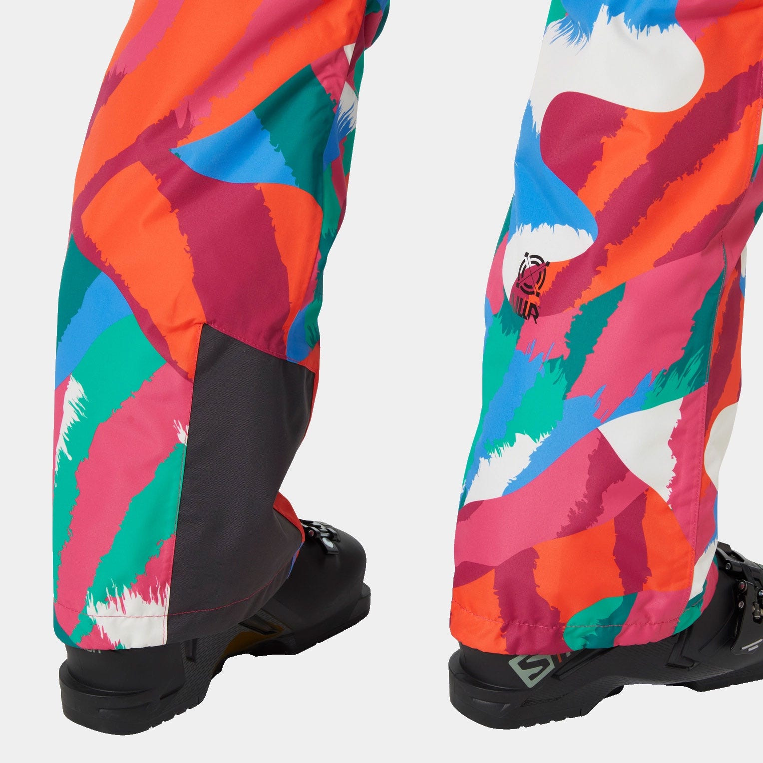 Women’s Switch Cargo Insulated Ski Pants