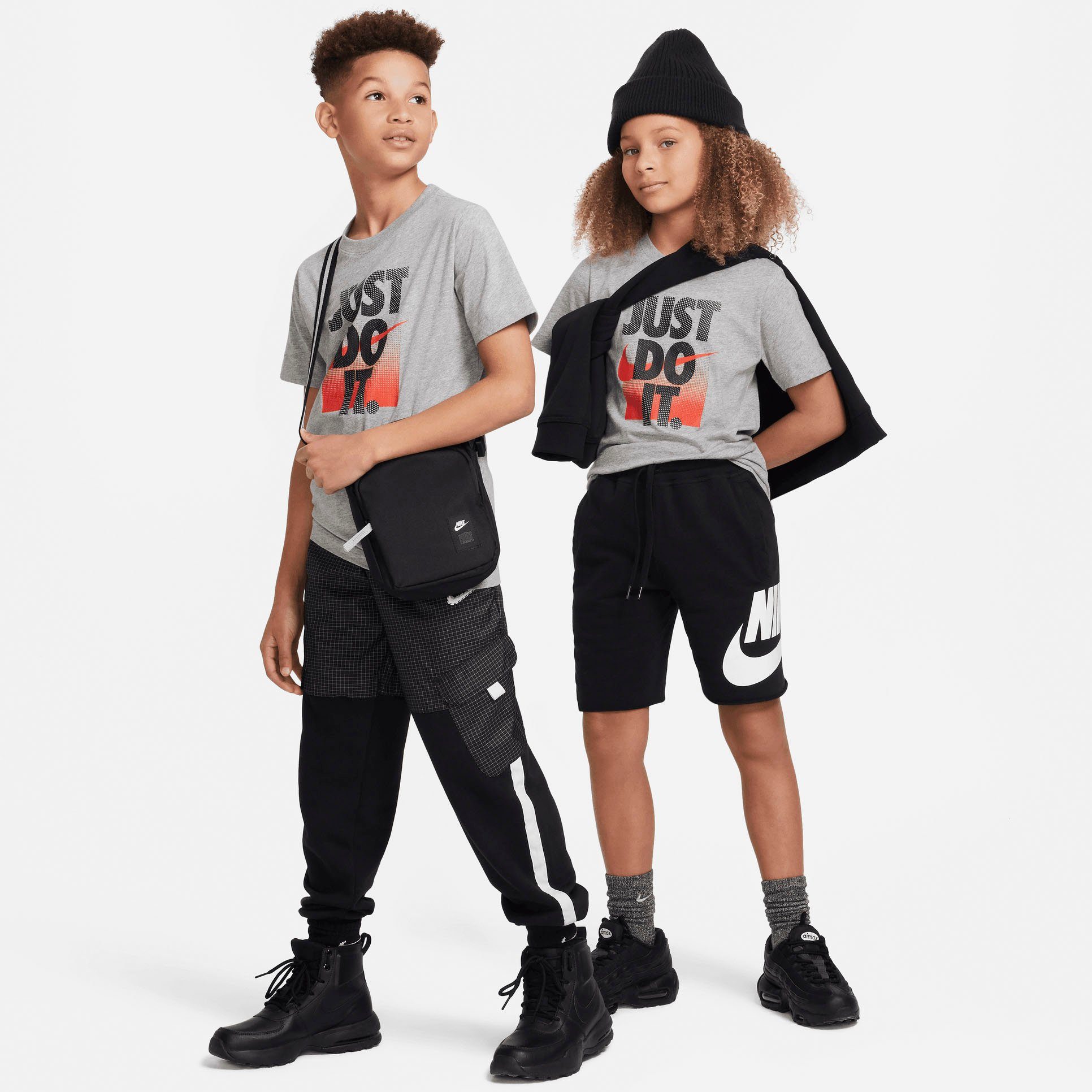 Nike Sportswear T-Shirt Big Kids' T-Shirt