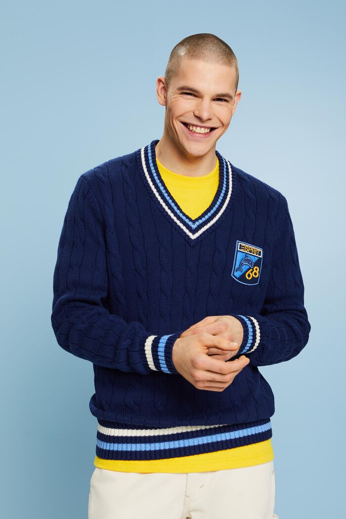 Zopfstrickpullover mit Logo-Patch