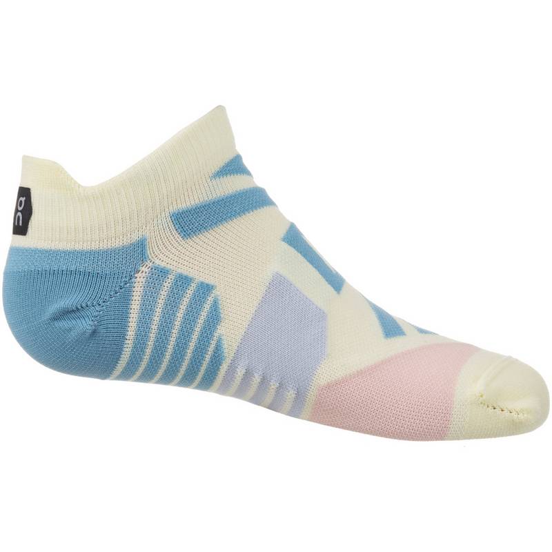 On PERFORMANCE LOW SOCK Socken Damen