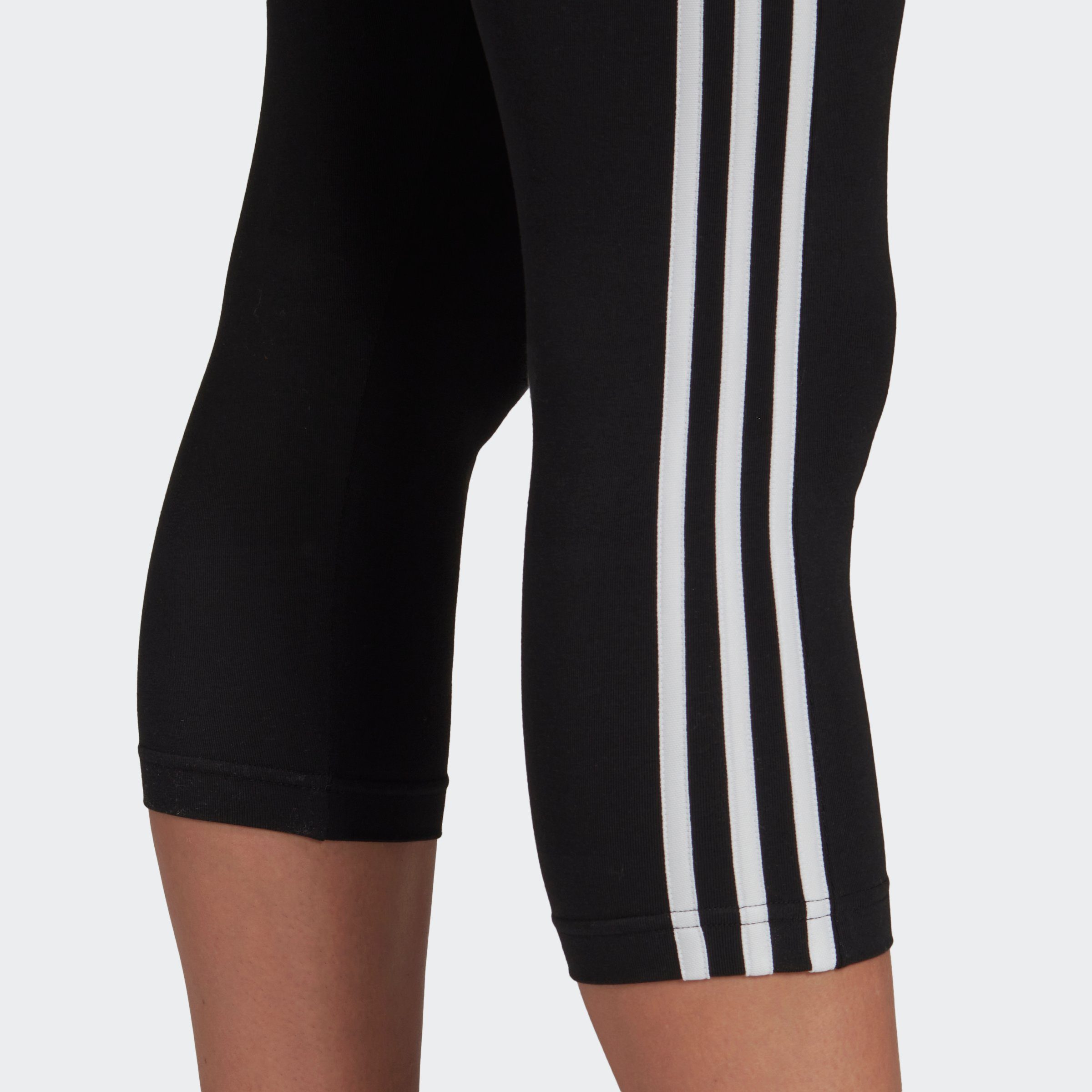 adidas Sportswear Leggings ESSENTIALS 3STREIFEN 3/4TIGHT (1-tlg)