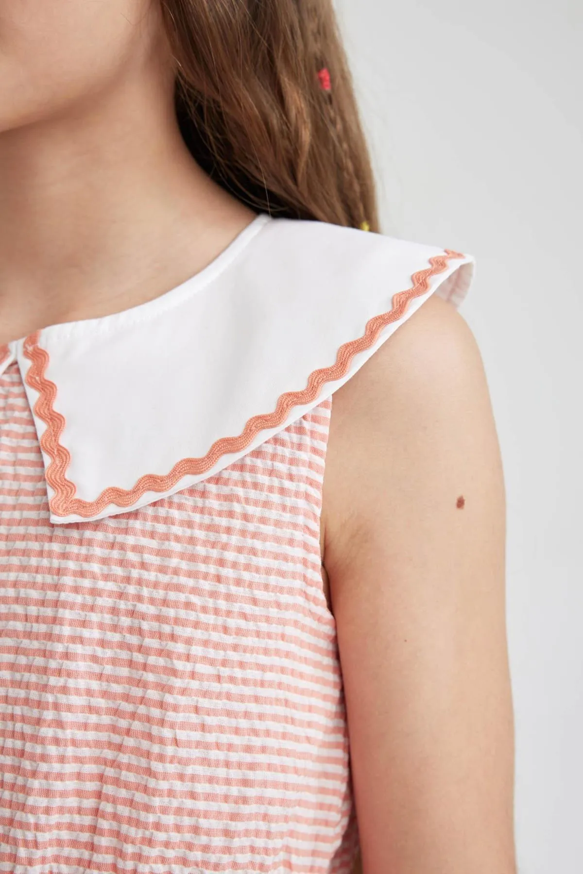 DeFacto  Crinkle-Kleid für Mädchen - ärmellos Z5918a623sm