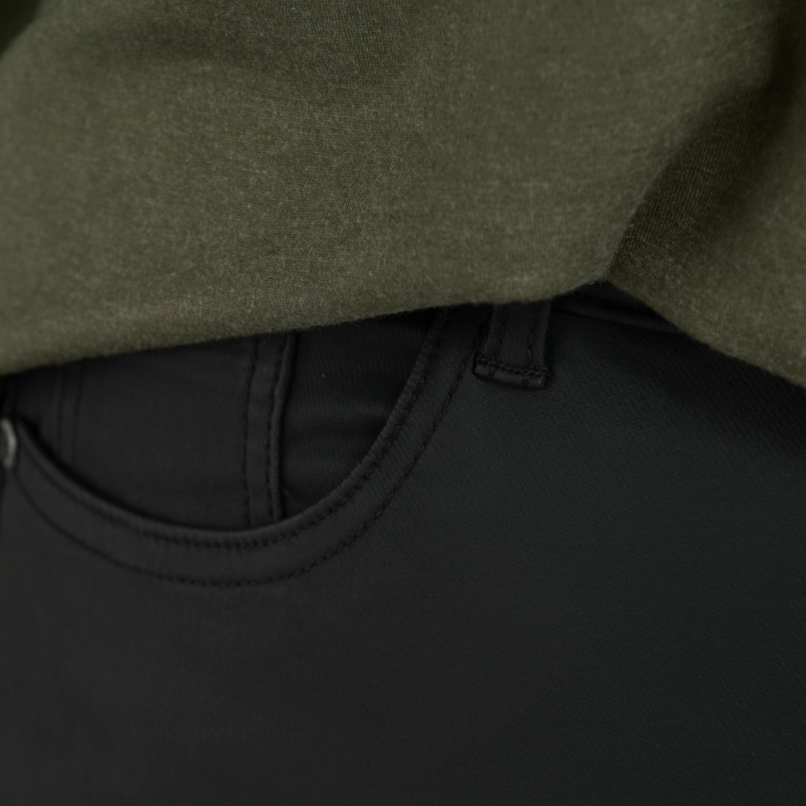 Damen Slim-Jeans in Leder-Optik