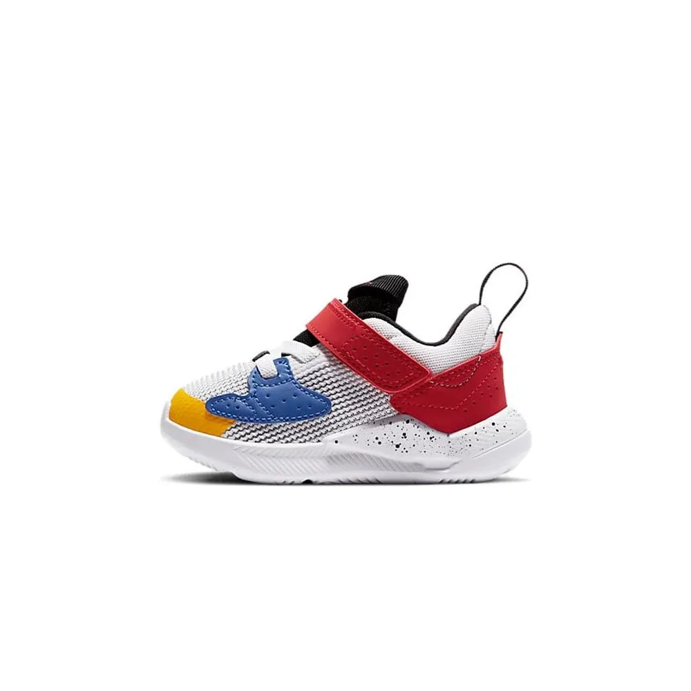 NIKE JORDAN Cadence CQ9235-101 / weiss