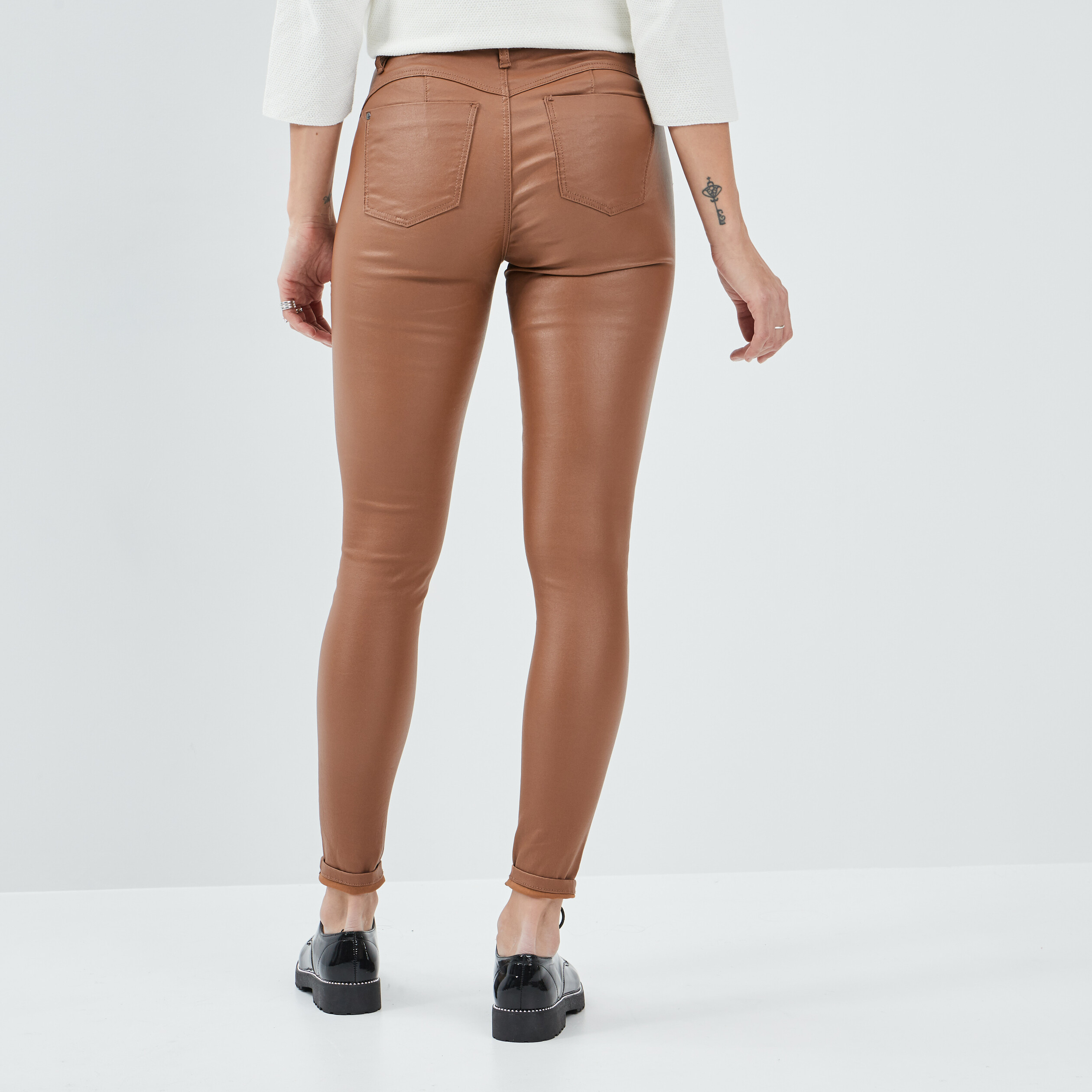 Pantalon enduit skinny push up camel femme | La Halle