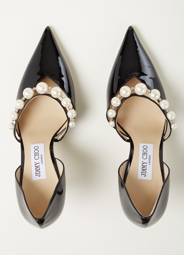 Sandale Jimmy Choo Aurelie din piele lăcuită, împodobite cu cristale.