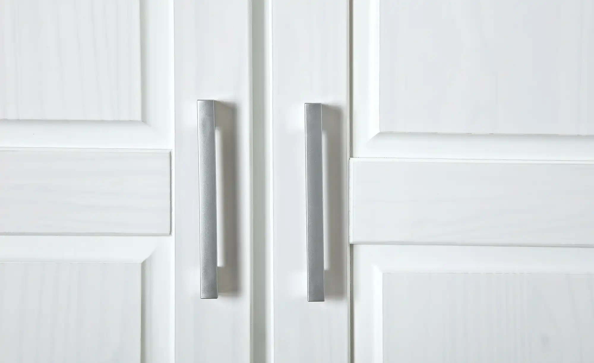 Kleiderschrank