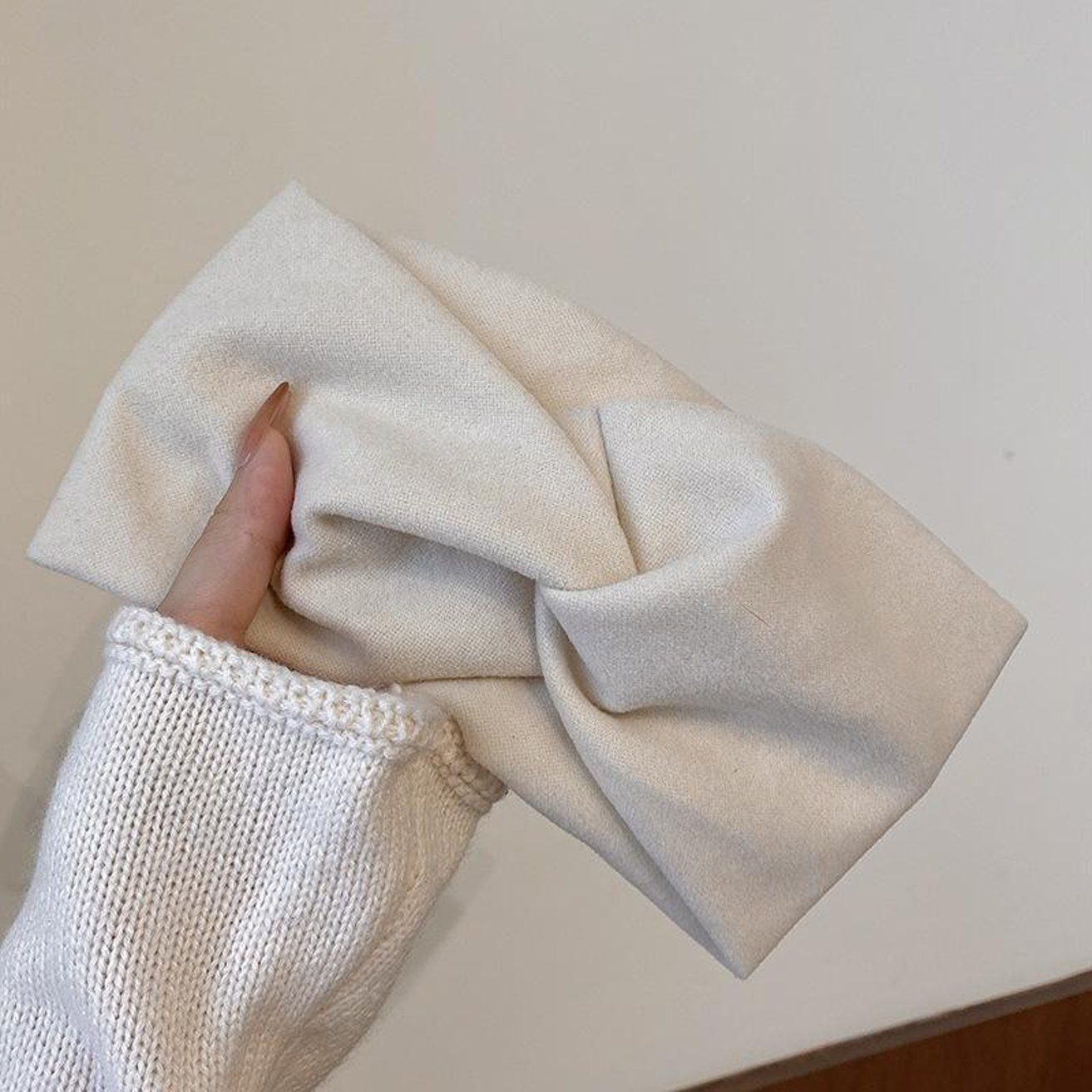 HOHEA H Haarband Winter-Stirnbänder für Damen, lila Stirnbänder, Sport-Stirnbänder, 1-tlg., Damen-Stirnband mit Schleife und Twist, Thermo-Strick-Ohr-Stirnband, wendbares Stirnband