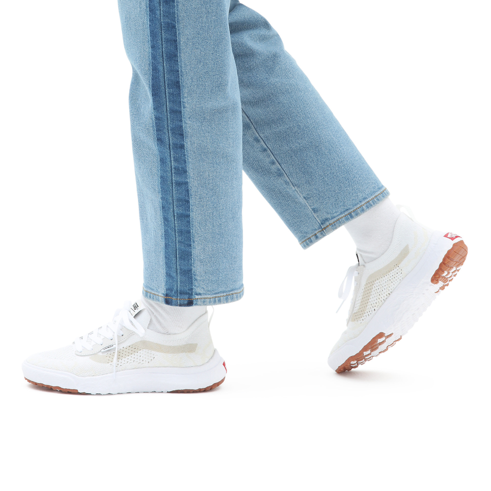 Vans Ultrarange Vr3 VN0A4BXBW001 / weiss