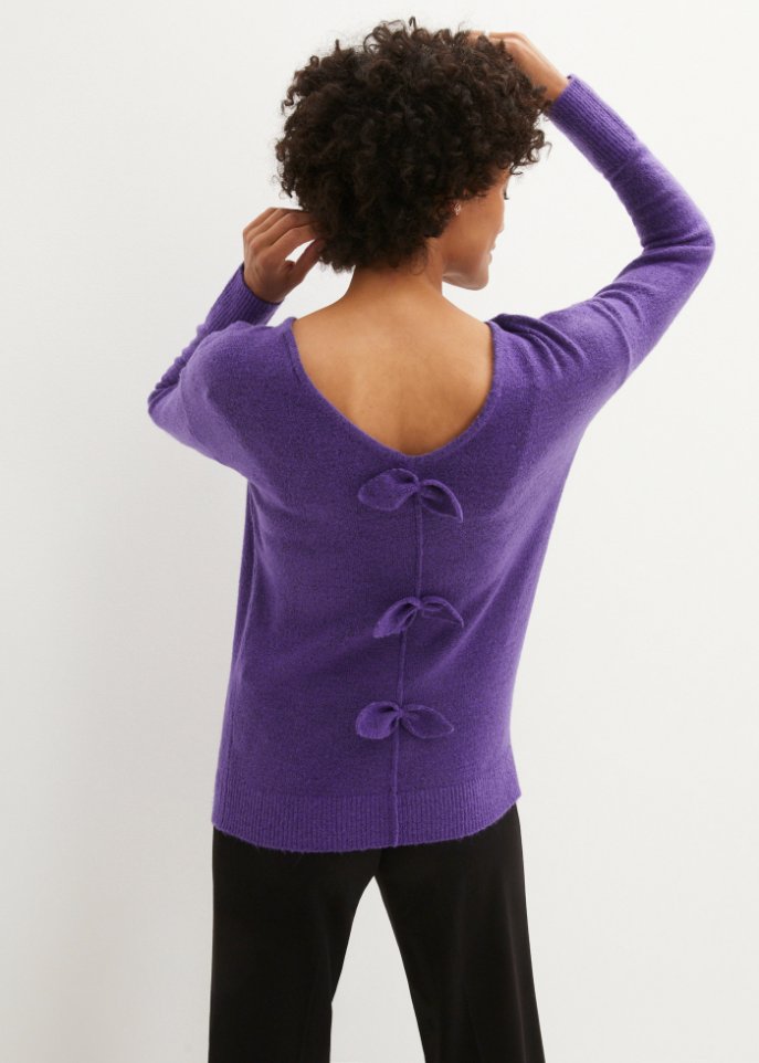 Pullover mit Schleifen