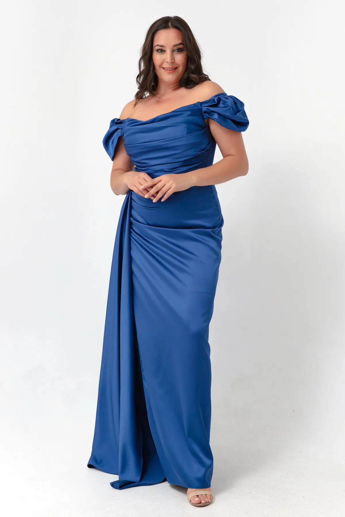 Lafaba  Langes Satin-Abendkleid und Abschlusskleid mit U-Boot-Ausschnitt für Damen in Indigo