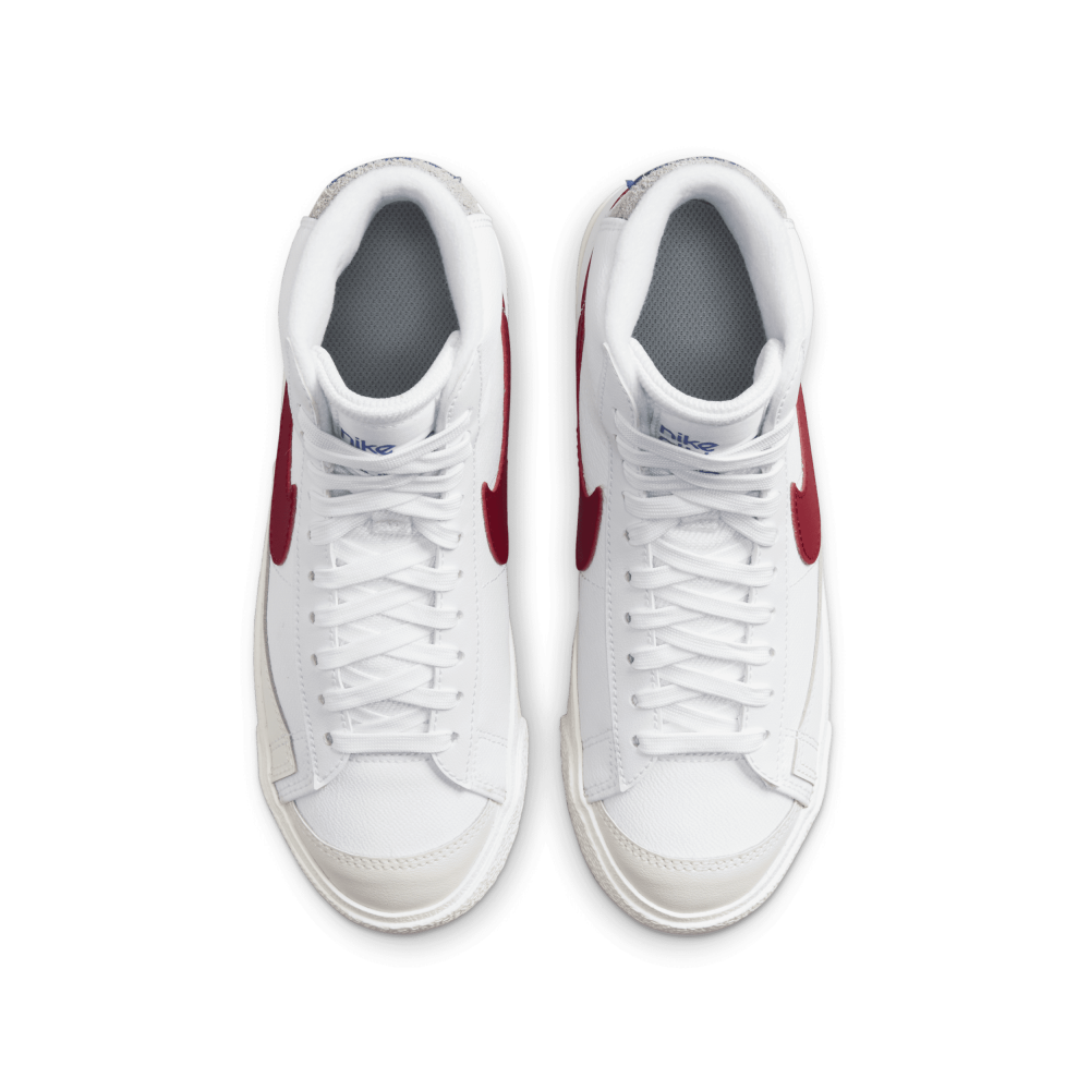 Nike Blazer Mid 77 DH9700-100 / weiss
