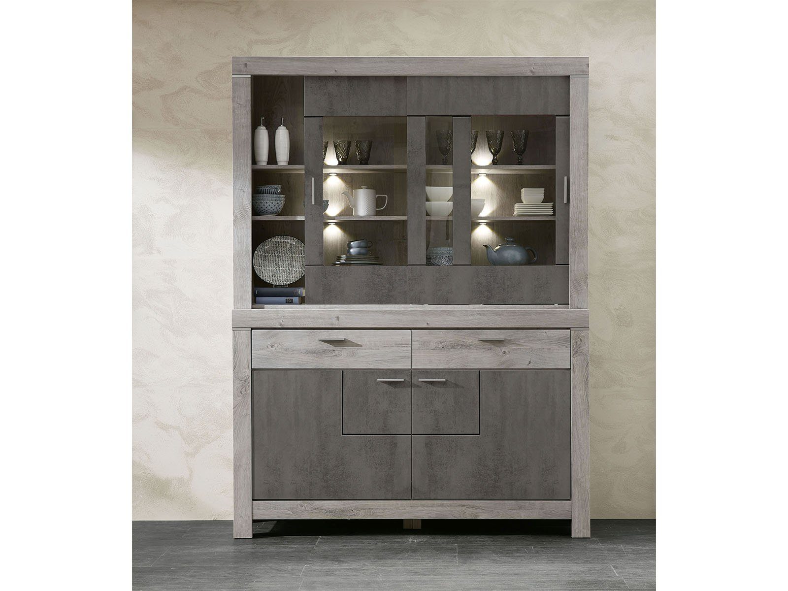 möbelando Buffet Gravesend Modernes Buffet in Haveleiche Nachbildung / Beton Oxid Nachbildung, Korpus aus Spanplatte, Front aus MDF bestehend aus 1 Sideboard und 1 Buffet-Aufsatz, inkl. LED-Beleuchtung. Breite 156 cm, Höhe 211 cm, Tiefe 42 cm