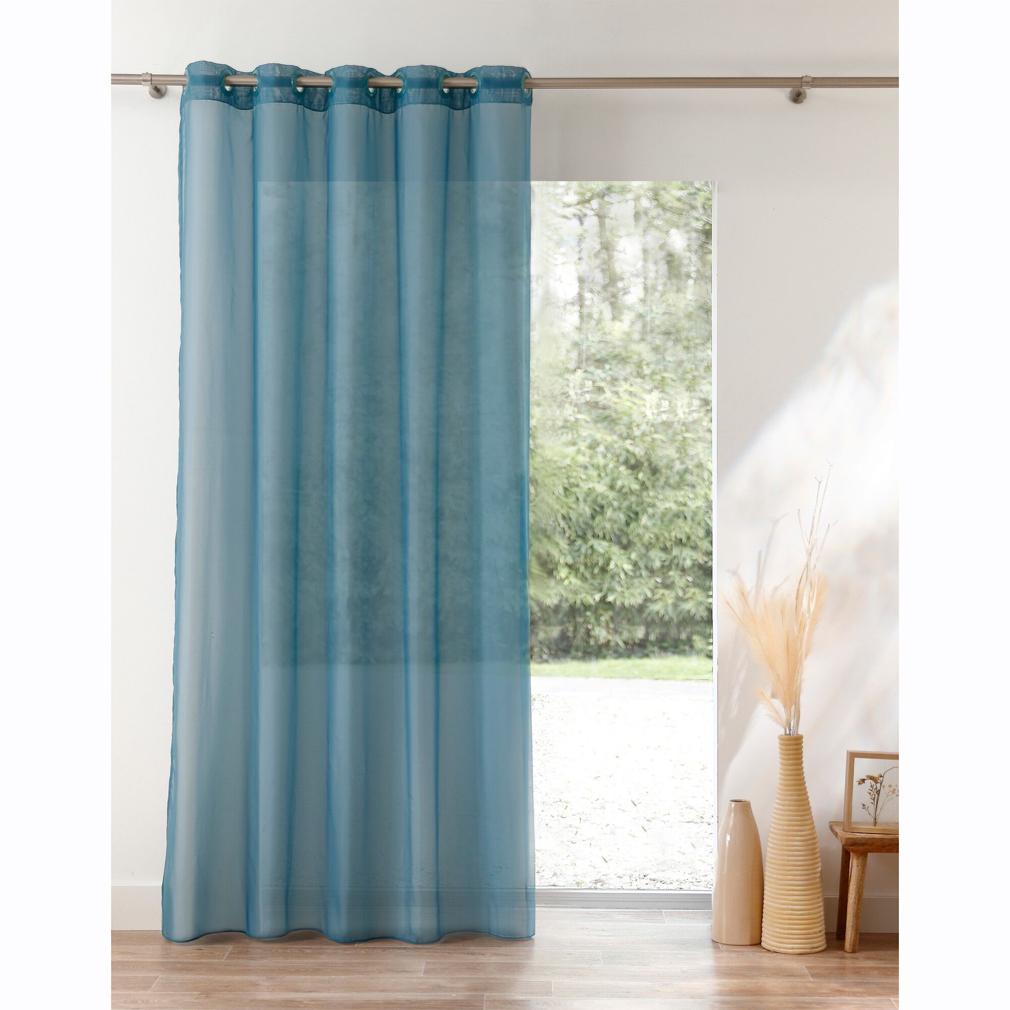 Panneau voile uni finition œillets