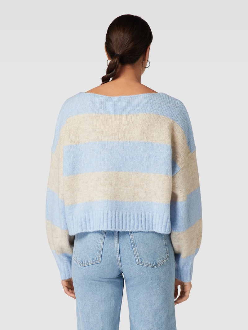 Strickpullover mit Blockstreifen Modell 'AYA' in hellblau