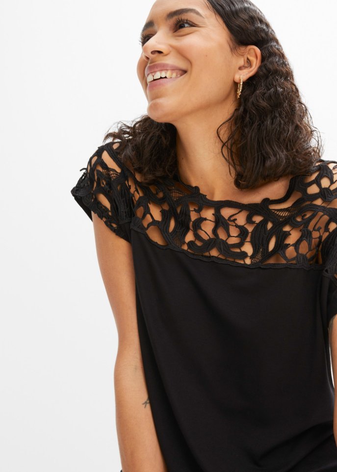 Shirt mit Spitze