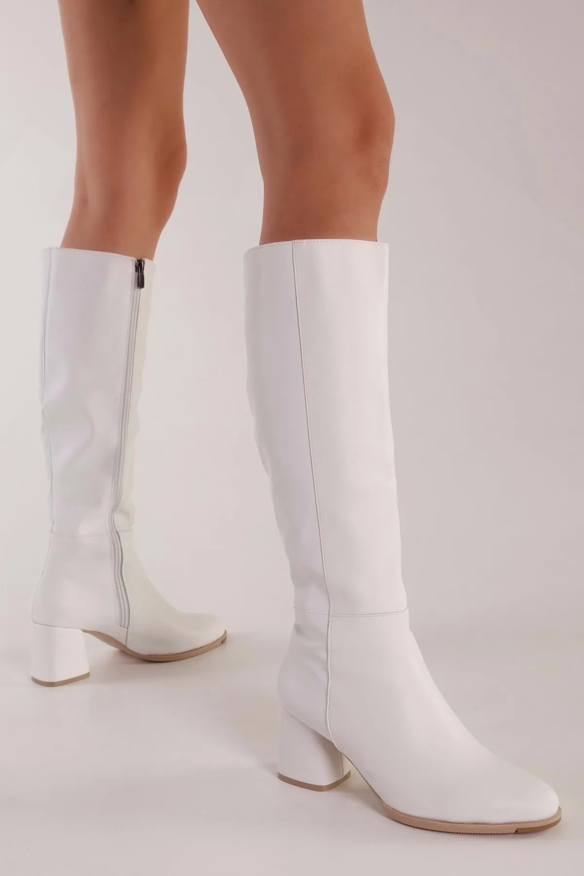 Shoeberry  Kiella White Skin Damenstiefel mit Absatz White Skin