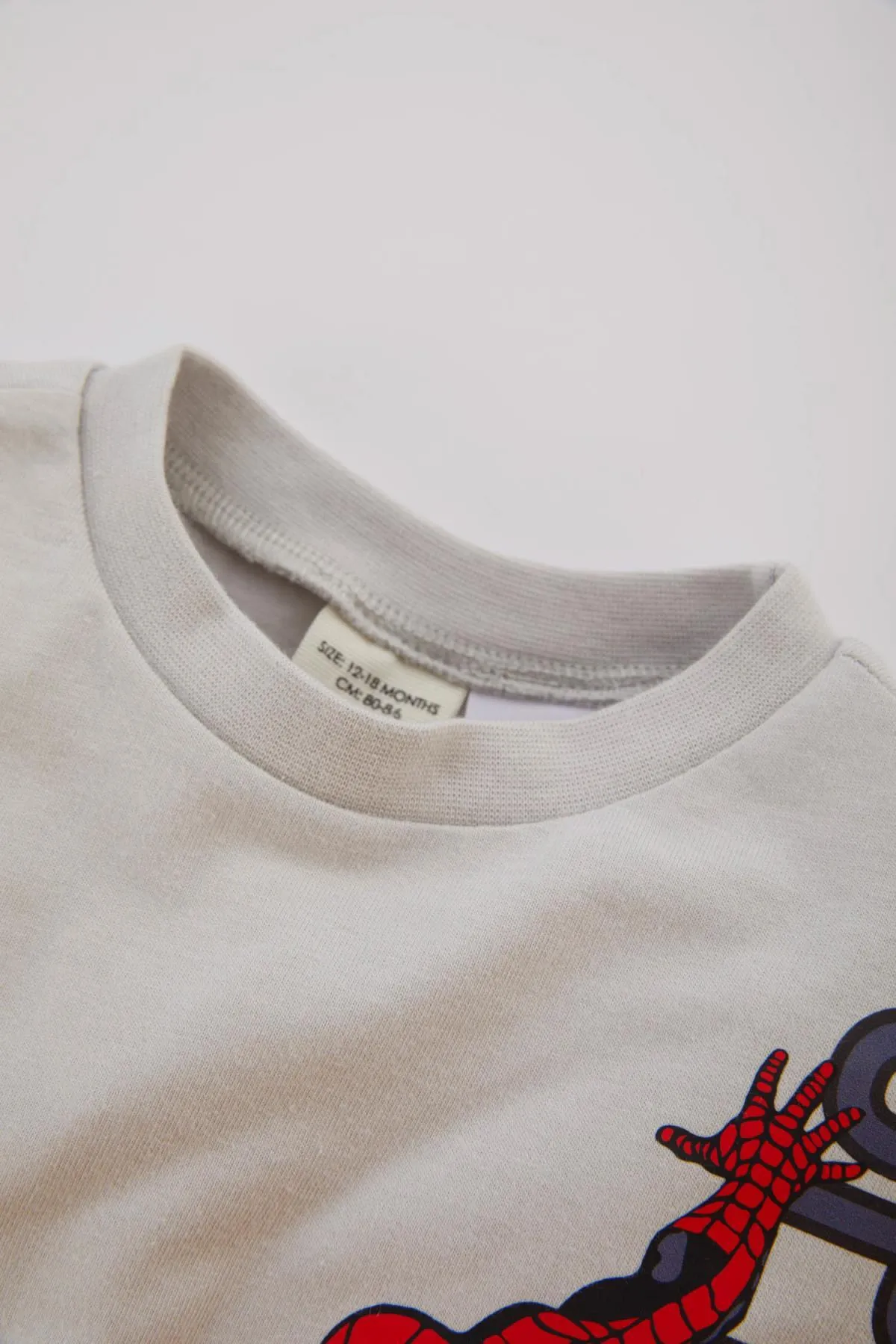 DeFacto  Baby-Jungen Marvel Comics Langarm-T-Shirt mit Rundhalsausschnitt, gekämmter Baumwolle, C0629a524sp