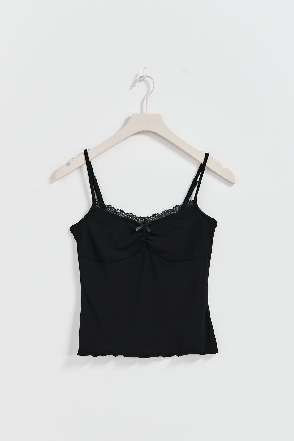 Lace trim bow singlet
