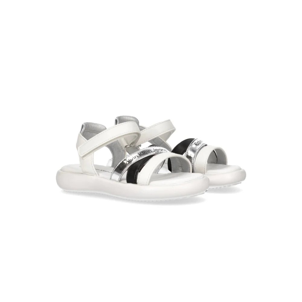 Calvin Klein Sandale V3A2-80204-0193Y125 / weiss