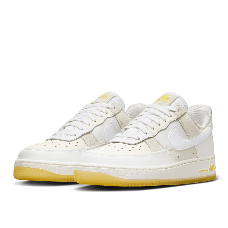 NIKE Air Force 1 '07 Low summit white/white-optic yellow-sail