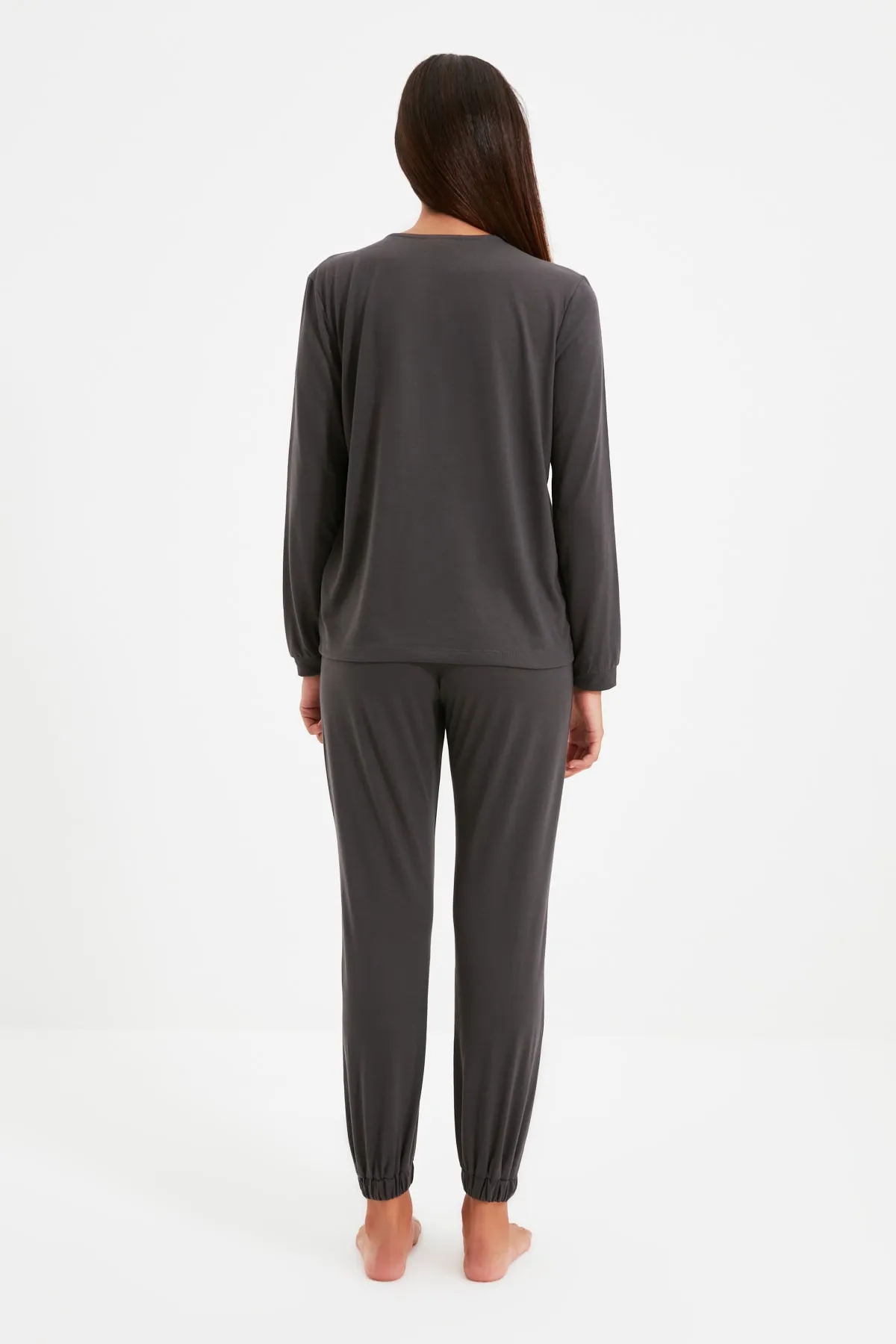 Trendyol Collection  Anthrazitfarbenes Hemd-Jogger-Strick-Pyjama-Set THMAW21PT0632