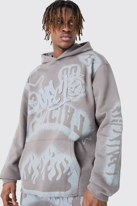 Tall Oversize Hoodie mit Graffiti-Print