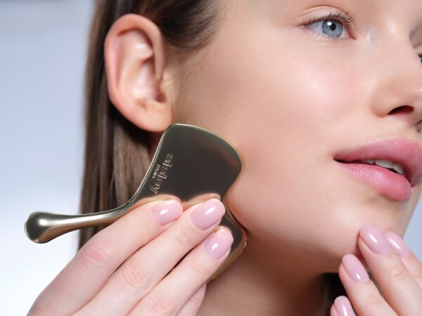 Sisley Ginkgo Gua Sha Massagegerät