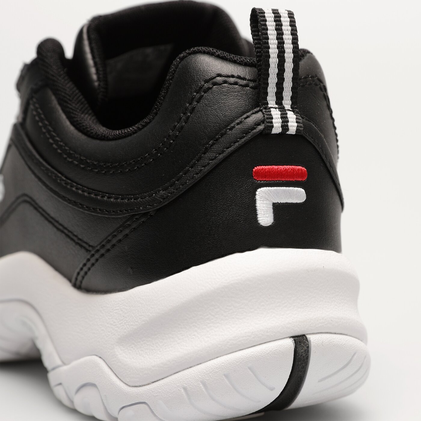 FILA STRADA LOW WMN Schwarz