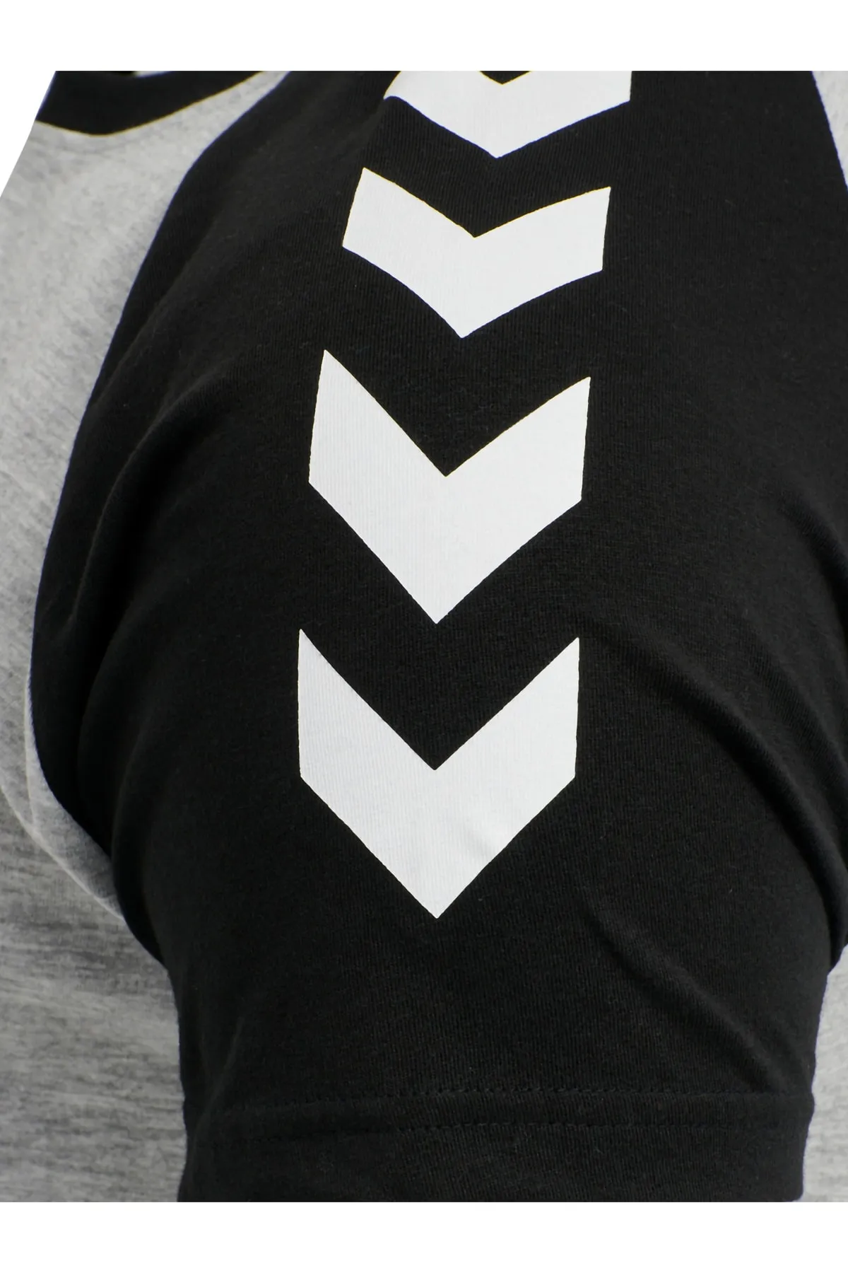 hummel  hmlLEGACY BLOCKED T-SHIRT