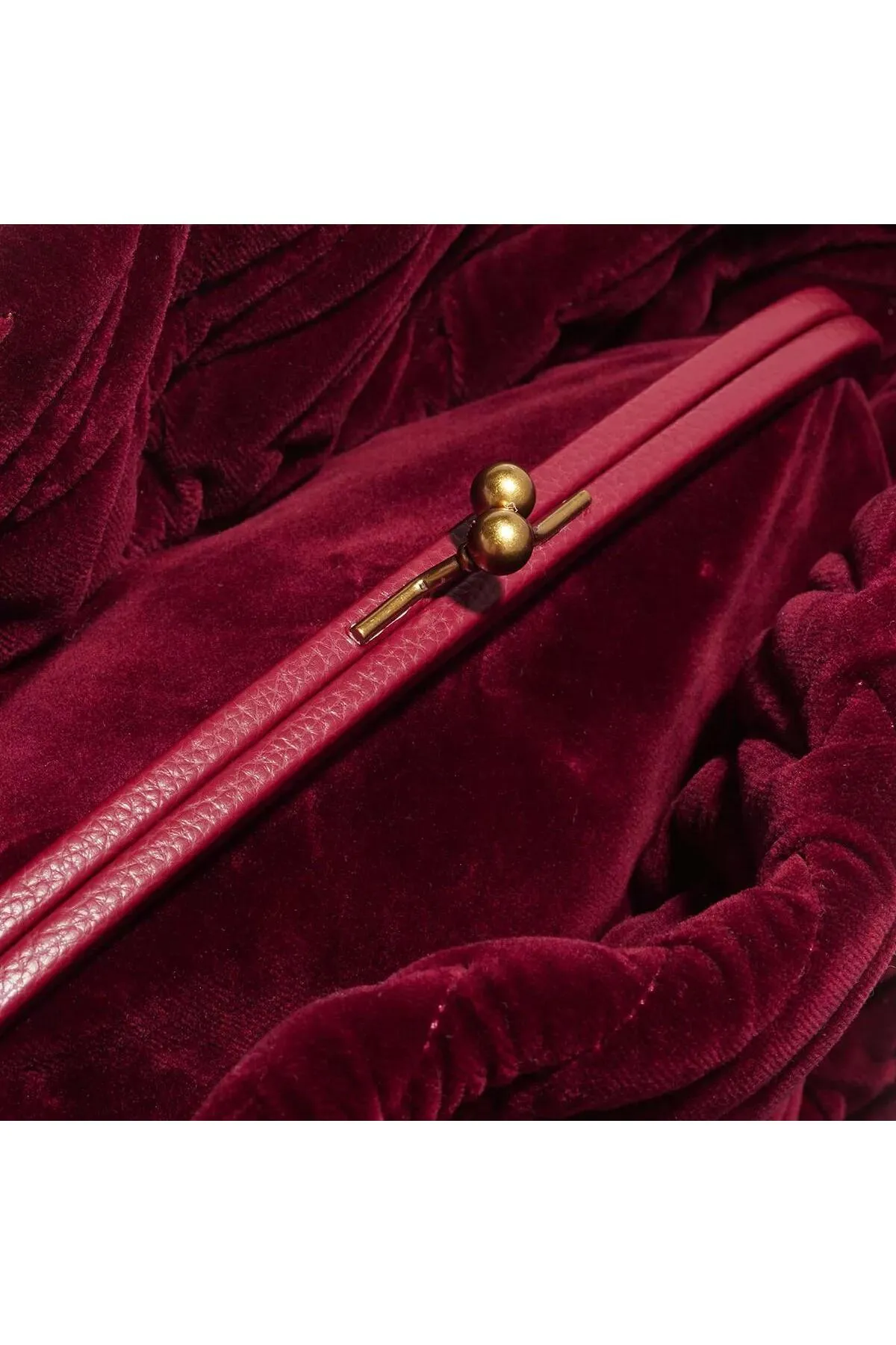 Vivienne Westwood  Große Clutch Eva in Burgunderrot