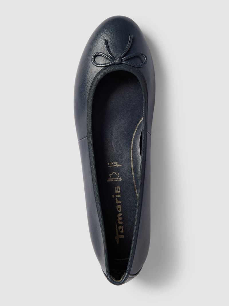 Ballerinas aus Leder mit Zierschleife Modell 'BASIC' in marineblau