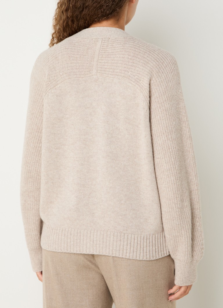 Claudia Sträter Karkeaa kashmirsekoitetta oleva liivi ommelluilla taskuilla