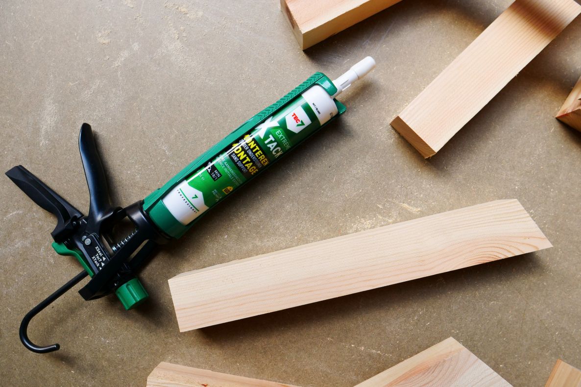 TEC7 Multigun Caulking Gun for Cartridges