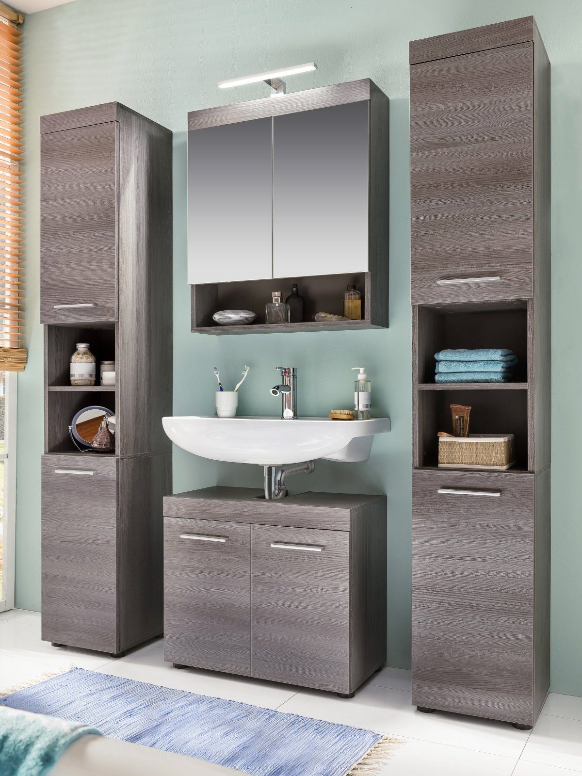 trendteam Badmöbel-Set Runner, (Badezimmer 4-teilig in grau Rauchsilber, 150 x 190 cm), Set mit 2x Hochschrank