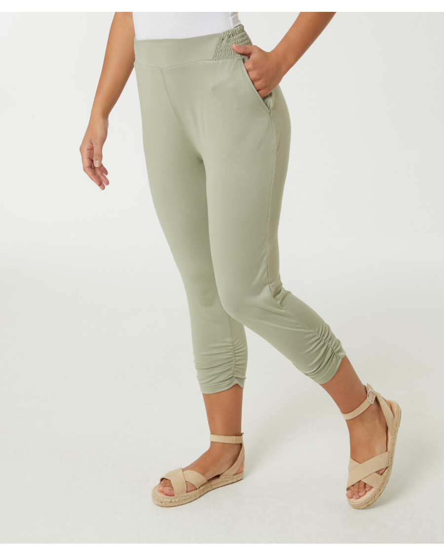 Hellgrüne Pull-on-Hose